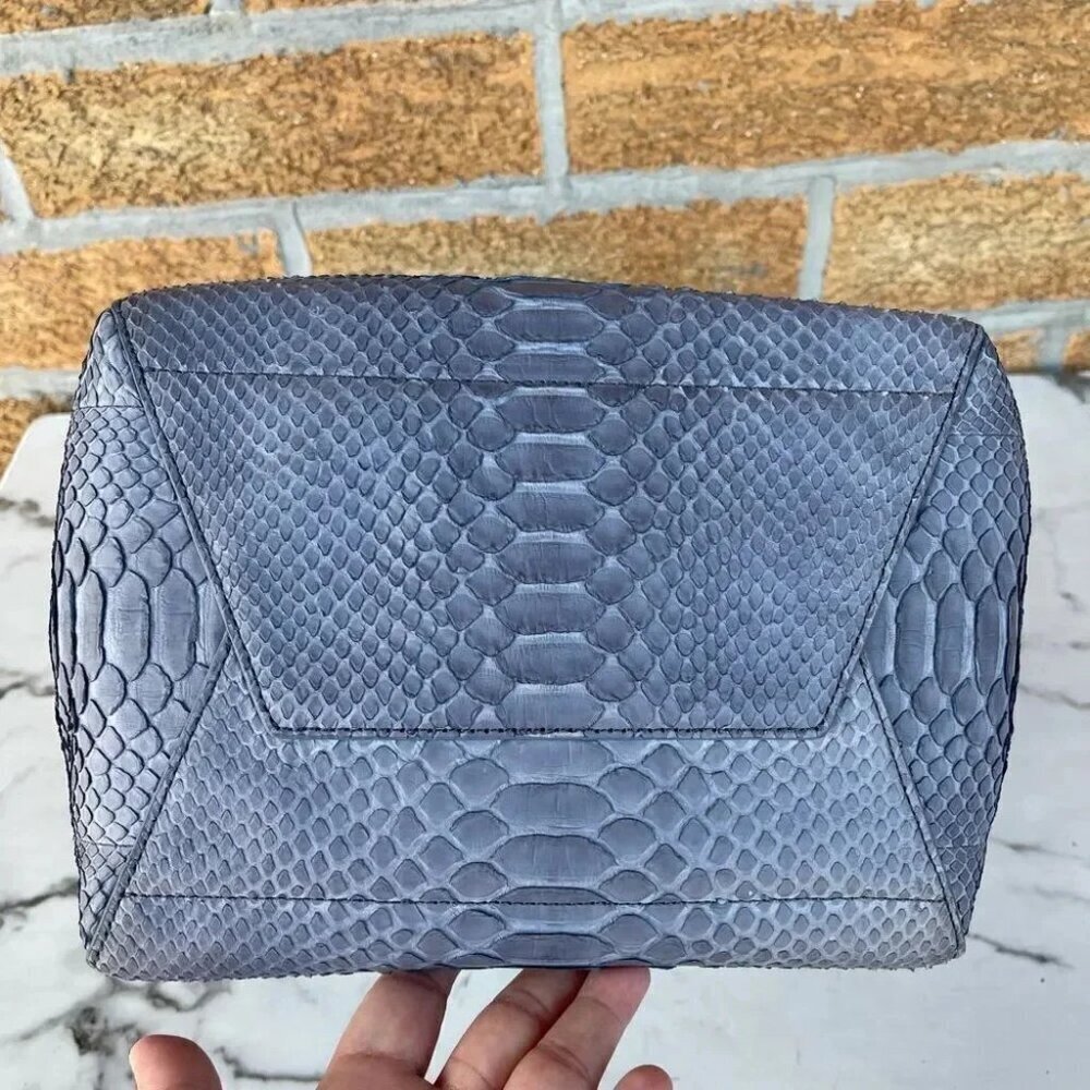 Byron New York Genuine Python LeatherBucketHandbag - Picture 9 of 16